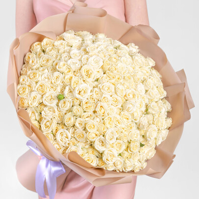 101 Кустовая белая роза (60 см.) фото