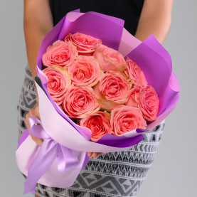 11 Розовых Роз (40 см.) в упаковке фото