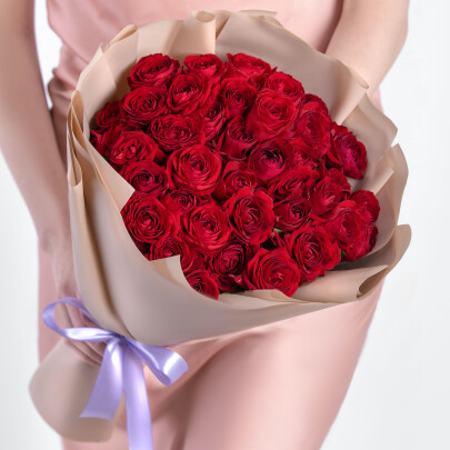 15 Кустовых Красных Роз (40 см.) фото