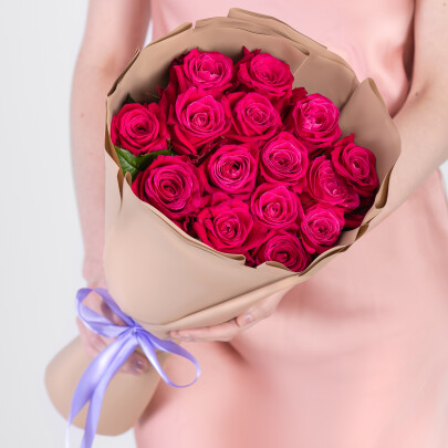 15 Малиновых Роз (40 см.) фото