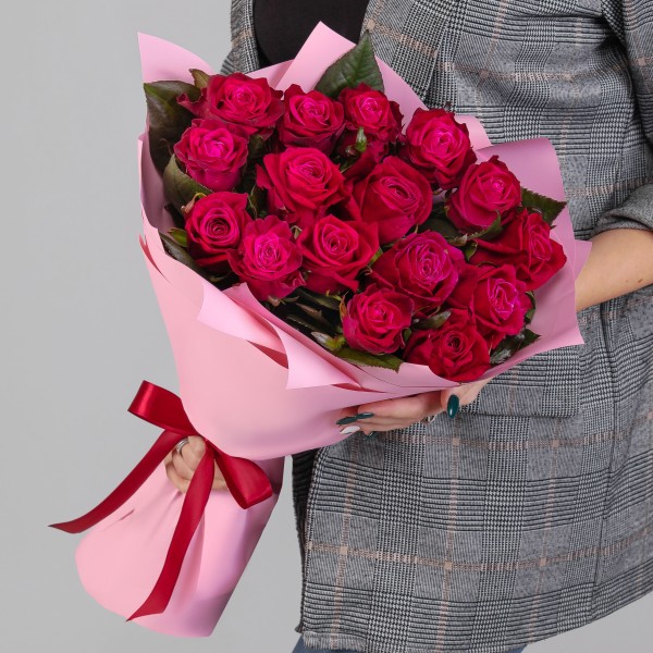 

15 Малиновых Роз (60 см.)