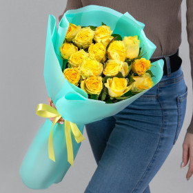 15 Желтых Роз (70 см.) фото