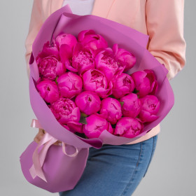19 Малиновых Пионов фото