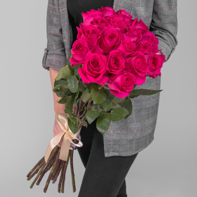 19 Малиновых Роз (70 см.) фото