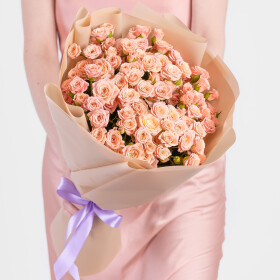 19 Розовых Кустовых Роз Лидия (40 см)