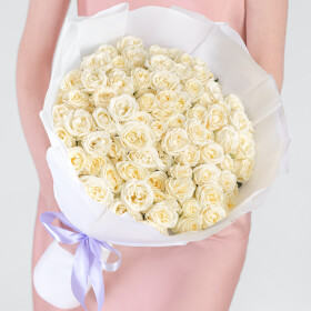 25 Кустовых Белых Роз (60 см.) фото