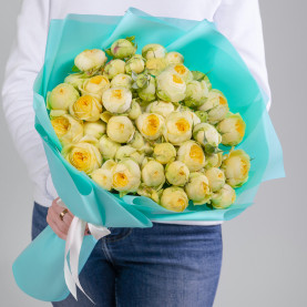 25 Кустовых Пионовидных Желтых Роз (40 см.) фото