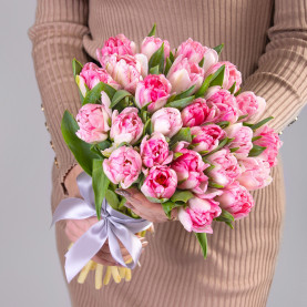 25 Розовых Пионовидных Тюльпанов фото