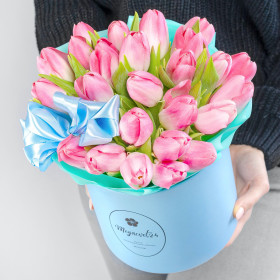 25 Розовых Тюльпанов в коробке фото