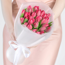 25 Розовых Тюльпанов