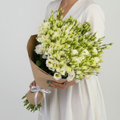 35 Белых Эустом фото