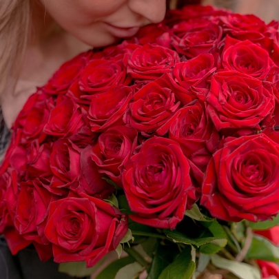 35 Красных Роз (50 см.) фото изображение 3