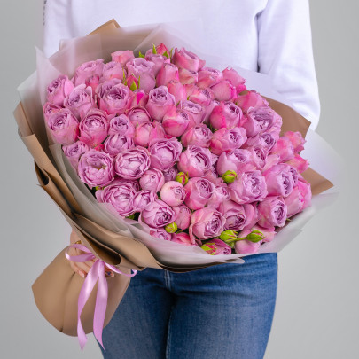35 Кустовых Пионовидных Сиреневых Роз (40 см.) фото