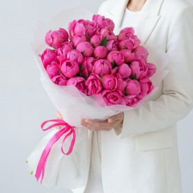 35 Малиновых Пионов фото