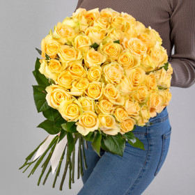 35 Персиковых Роз (70 см.) фото