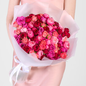 35 Кустовых Пионовидных Роз Микс (60 см.) фото