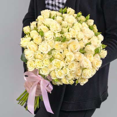 45 Кустовых Белых Роз (50 см.) фото