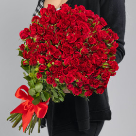45 Кустовых Красных Роз (50 см.) фото