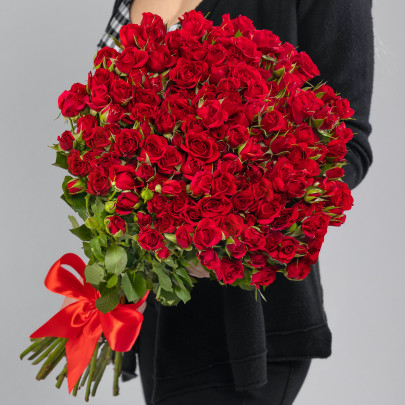 45 Кустовых Красных Роз (50 см.) фото