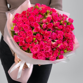 45 Кустовых Малиновых Роз (40 см.) фото