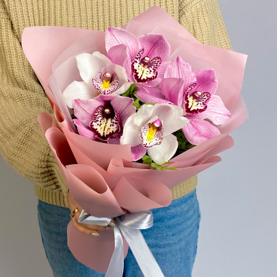 5 Бело-Розовых Орхидей фото