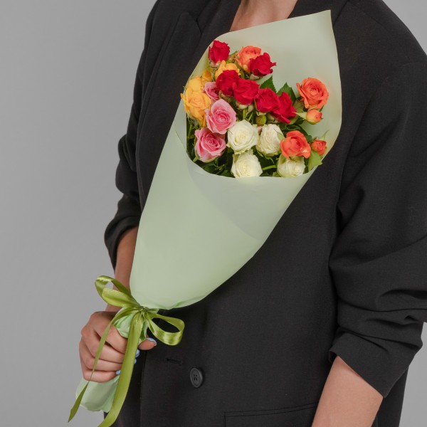 

5 Кустовых Роз Микс (50 см.)