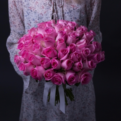 55 Ярко-Розовых Роз (40 см.) фото изображение 3