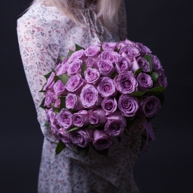 55 Фиолетовых Роз (30-40 см.) фото