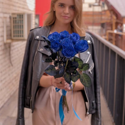 7 Синих Роз (70 см.) фото изображение 2