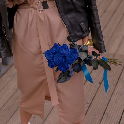 7 Синих Роз (70 см.) фото изображение 3