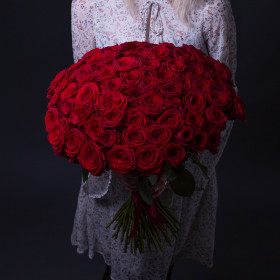 75 Красных Роз (50 см.) фото