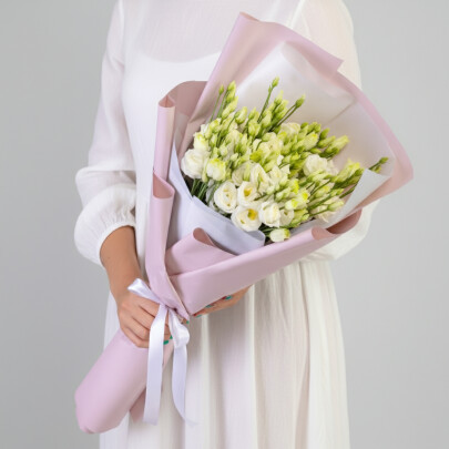 9 Белых Эустом фото