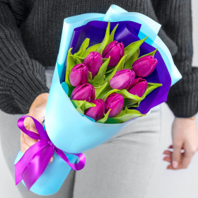 9 Фиолетовых Тюльпанов фото