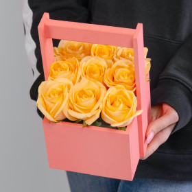 9 Персиковых Роз (40 см.) в ящике фото