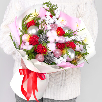 Новогодний букет "Новогодние Cказки" фото