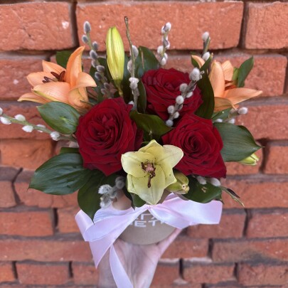 Букет дня "Хлопок и Мимоза" в упаковке фото