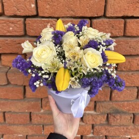 Букет дня "Хлопок и Мимоза" в упаковке фото