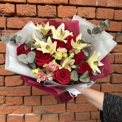 Букет дня "Хлопок и Мимоза" в упаковке фото