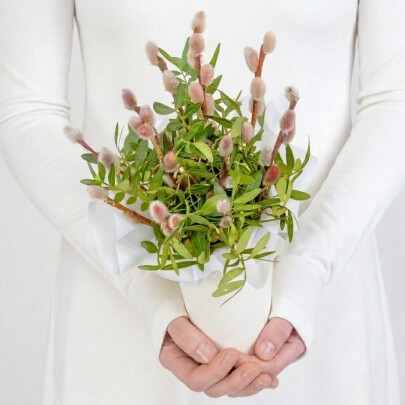 Букет из живых цветов "1 Пучок Вербы" (9 веток) в стаканчике