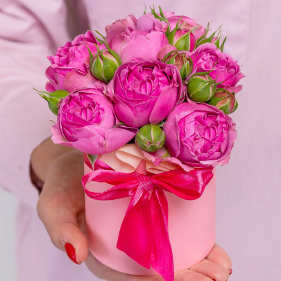 Букет цветов "3 Розы Мисти Баблс 40 см. в коробке" фото