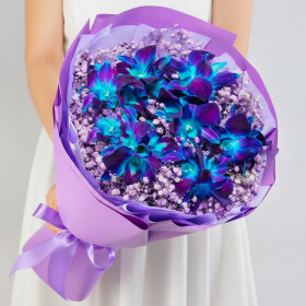 Букет "Гипсофила и Синяя Орхидея Дендробиум" фото