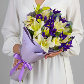 Букет "Лилия и Ирисы" фото