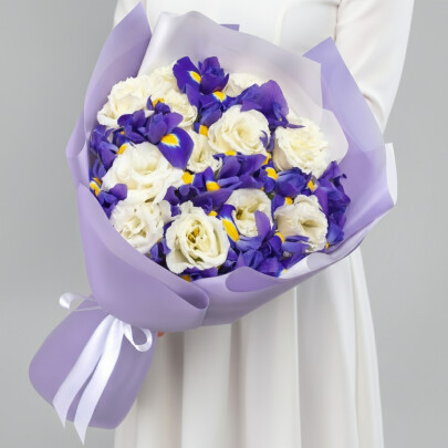 Букет "Эустомы и Ирисы" фото