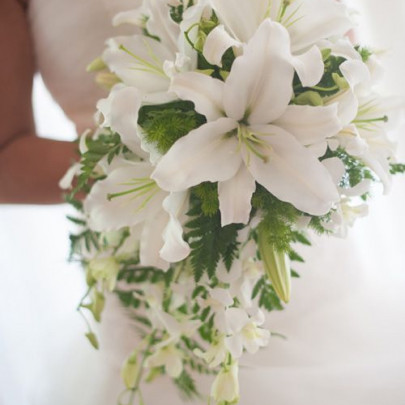 Свадебное платье с лилией