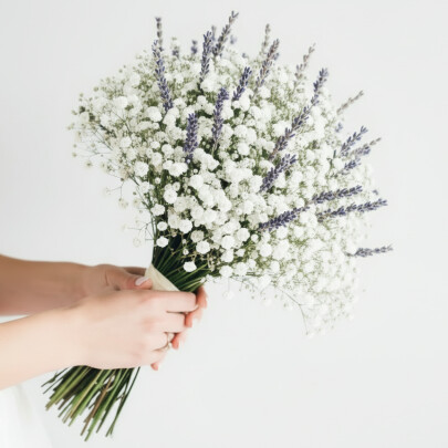 Букет невесты "Гипсофила и Лаванда" фото
