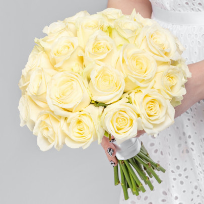 Букет невесты "Белые Розы" фото