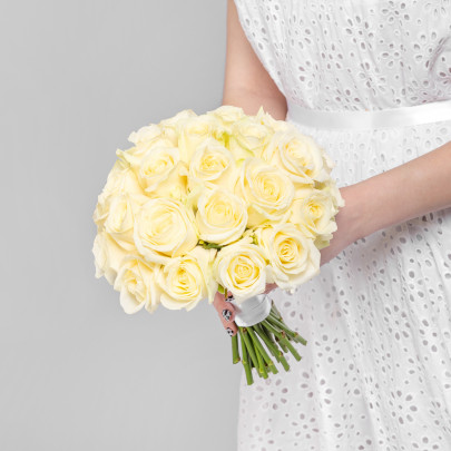 Букет невесты "Белые Розы" фото изображение 2