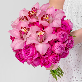 Букет невесты &quot;Роза Мисти Баблс и Орхидея&quot; фото