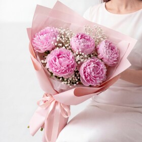 Букет "Пионы Сара Бернар и Гипсофилы Белые" фото