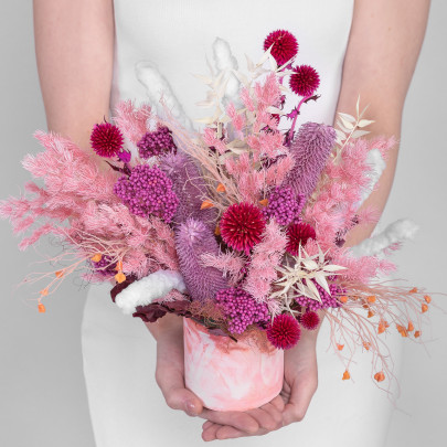 Букет "Розово-Малиновый" сухоцвет в кашпо фото